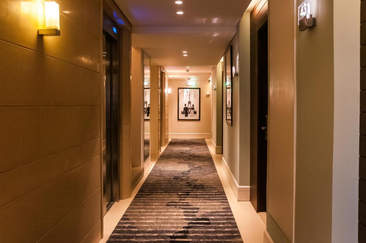 The Parisian Hotel Beirut Exterior foto